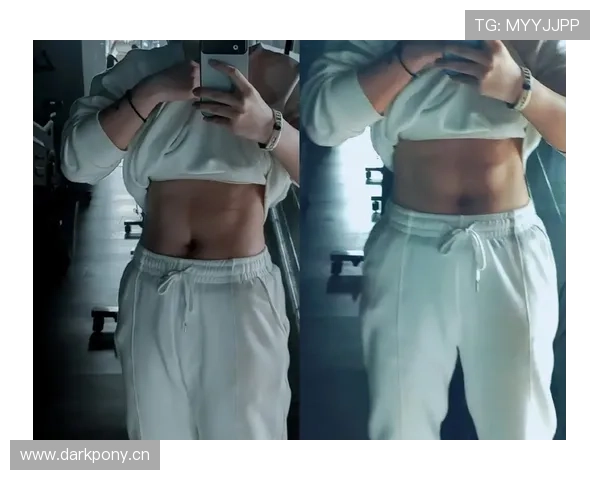 邢傲伟退役后住进大别墅，每天五点起床练腹肌，这谁顶得住啊